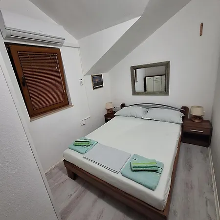 Villa Luxury With A Swimming Pool Skrip, Brac - 17350