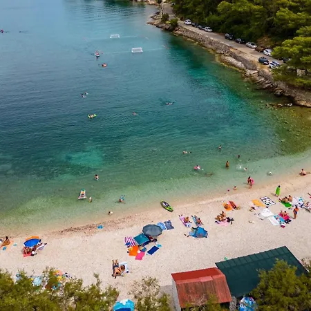 Villa Luxury With A Swimming Pool Skrip, Brac - 17350 *