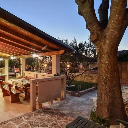 Villa Luxury With A Swimming Pool Skrip, Brac - 17350 Postira